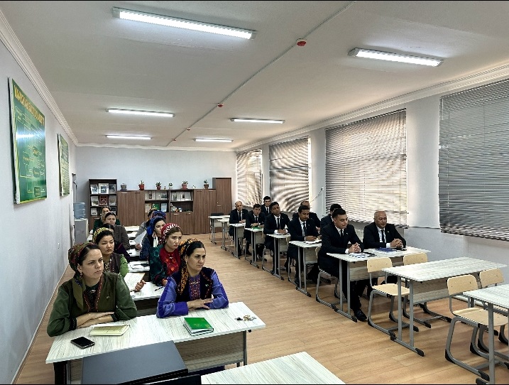 Webinara gatnaşyldy