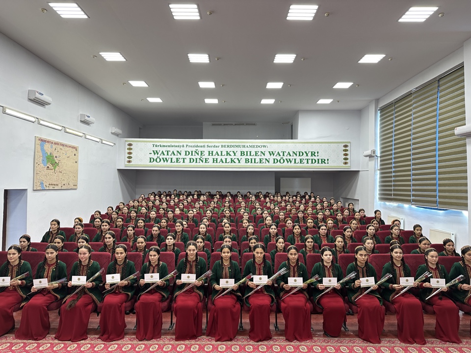 Baýramçylyk dabarasy geçirildi