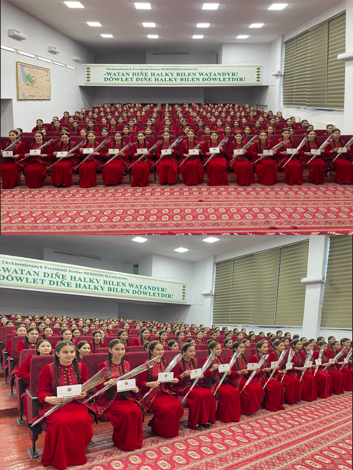 Hormatly Prezidentimiziň adyndan pul sowgatlary gowşuryldy